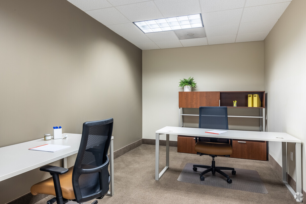 Shared Workstation in Farragut West | 1725 I Street NW, 3rd Floor, Washington, DC 20006