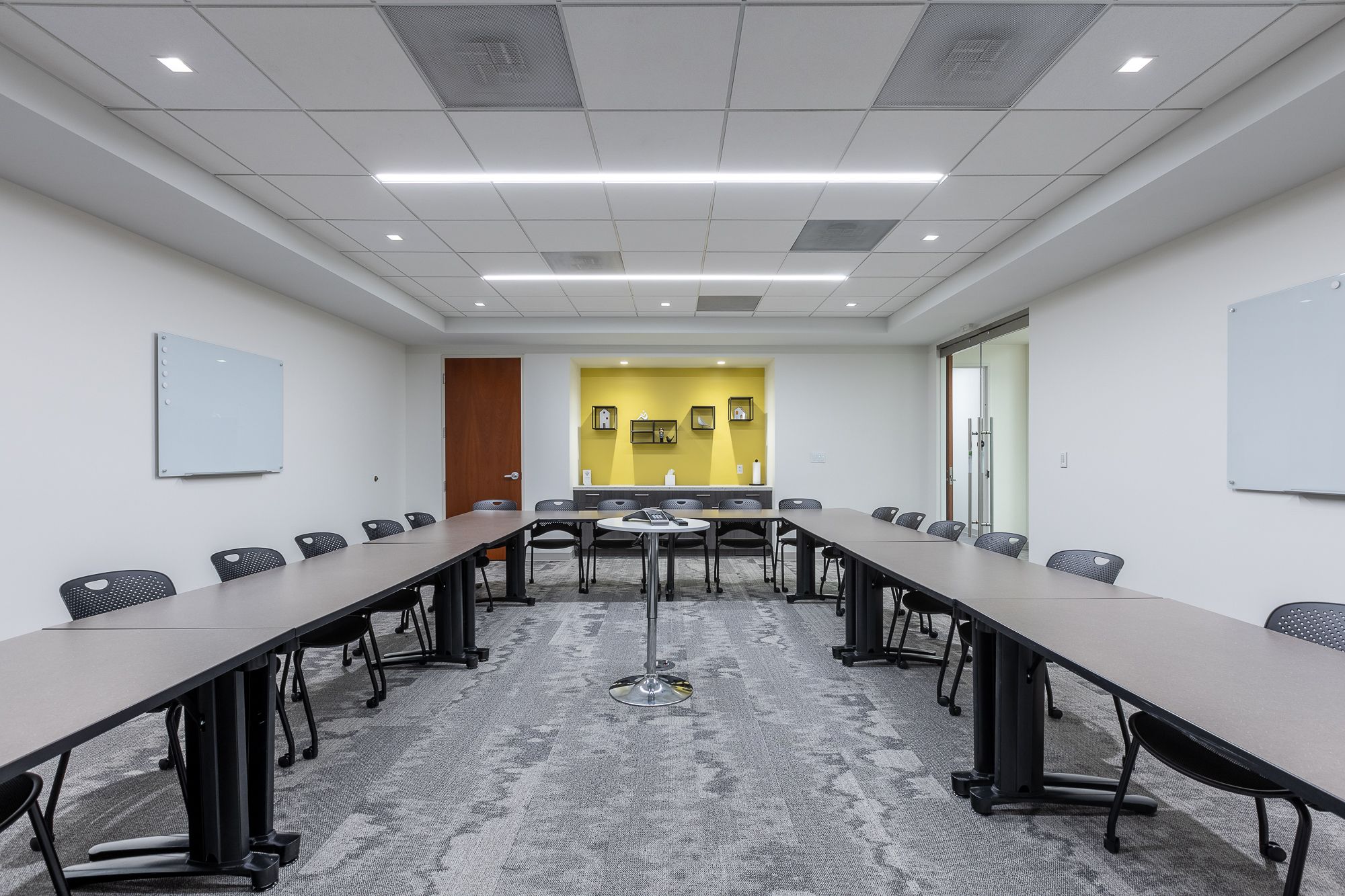 Conference Room in Reston | 11710 Plaza America Dr #2000, Reston, VA 20190