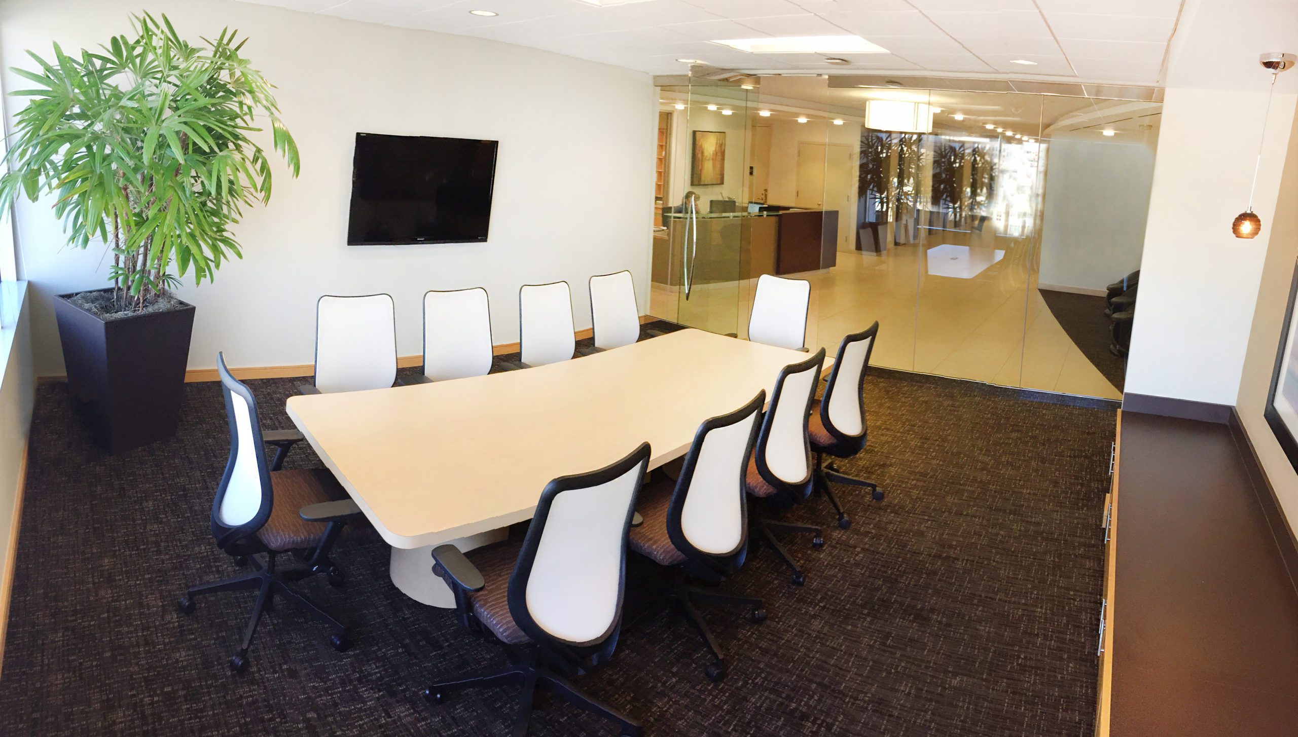 The Latest Meeting Room Technology Trends | Metro Offices